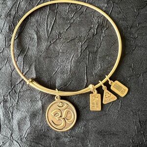 Wind & Fire Gold Bangle Bracelet with Om Charm